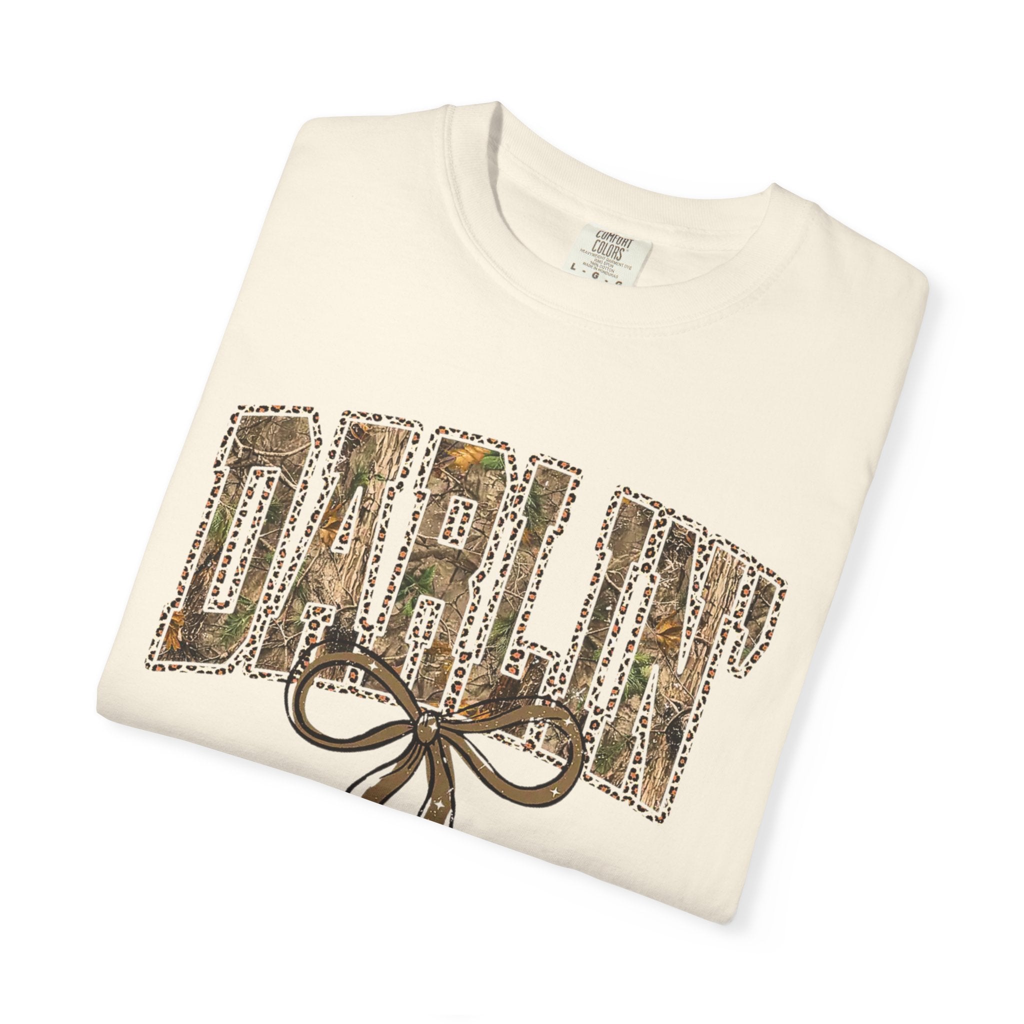 T-Shirt — "Darlin'" Vintage Ribbon Graphic Tee
