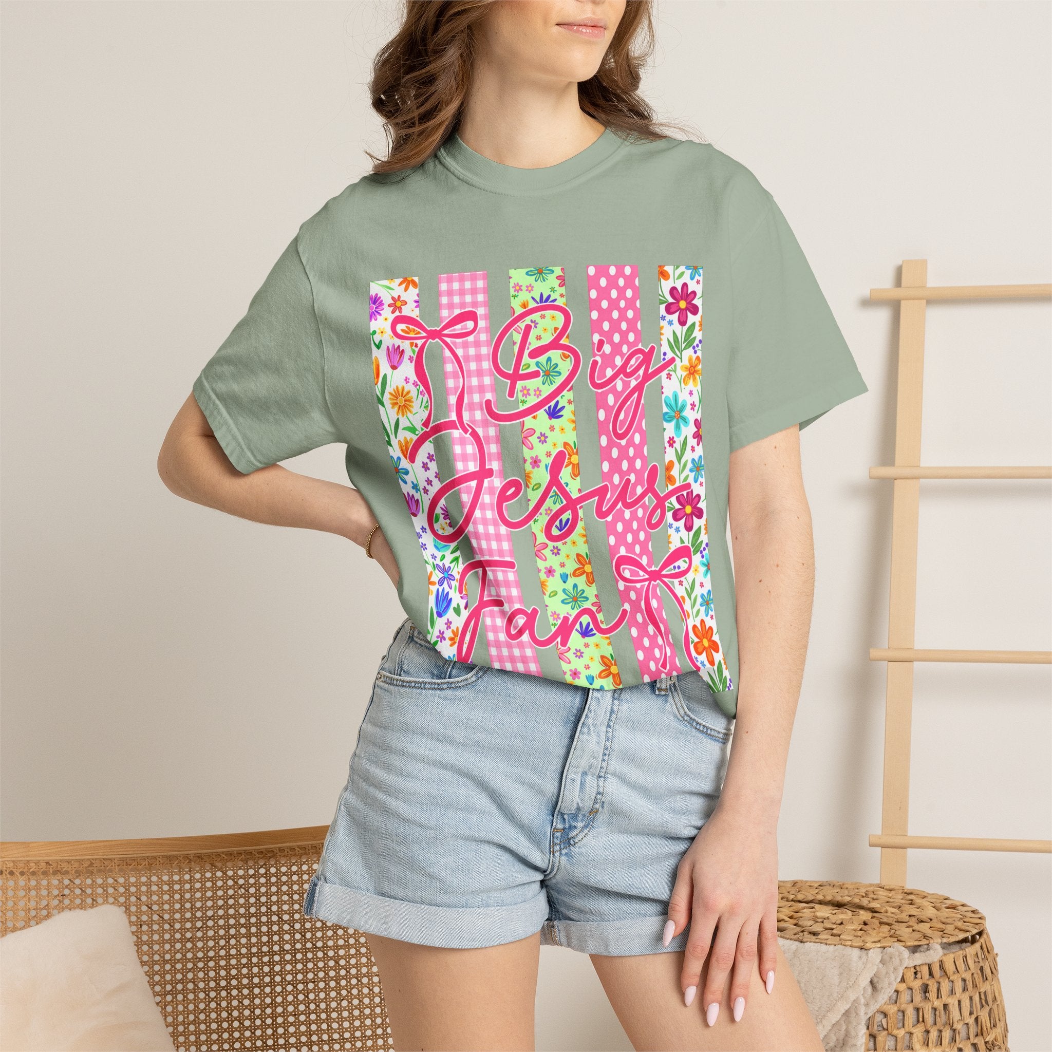 Big Jesus Fan T-Shirt